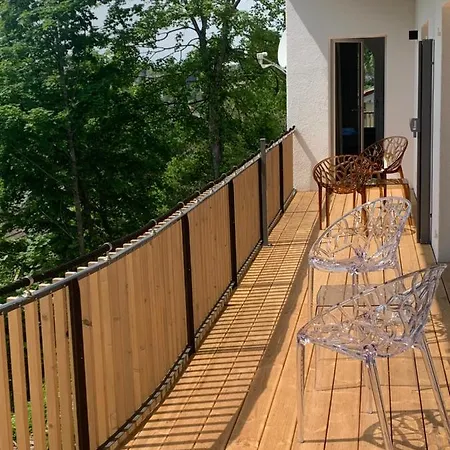 Lessinghaus מלון דירות 3*